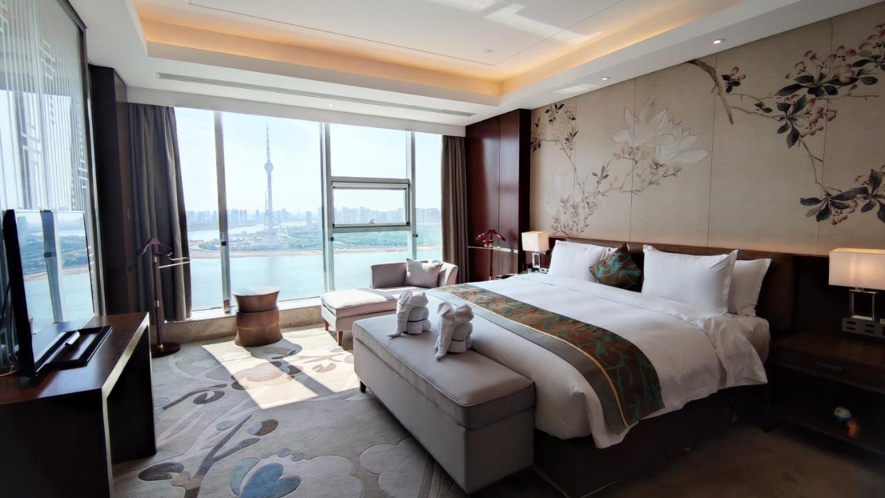 Howard Johnson Xiangyu Plaza Linyi 린이 외부 사진