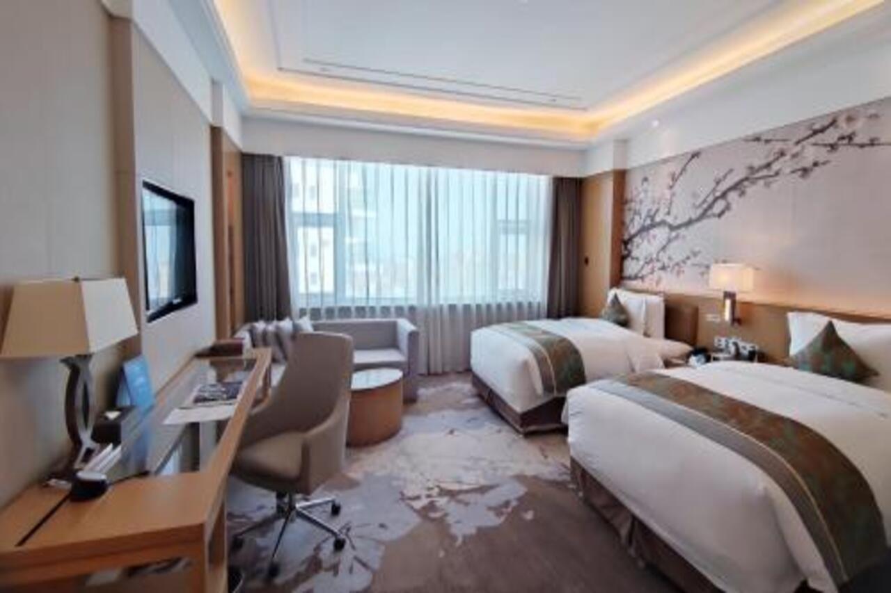 Howard Johnson Xiangyu Plaza Linyi 린이 외부 사진