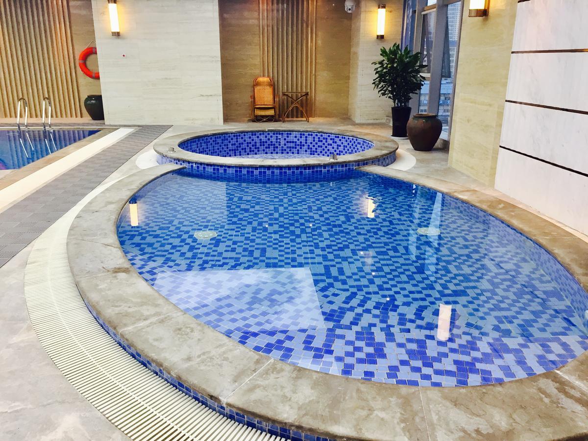 Howard Johnson Xiangyu Plaza Linyi 린이 외부 사진