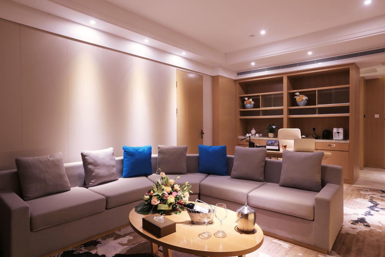 Howard Johnson Xiangyu Plaza Linyi 린이 외부 사진