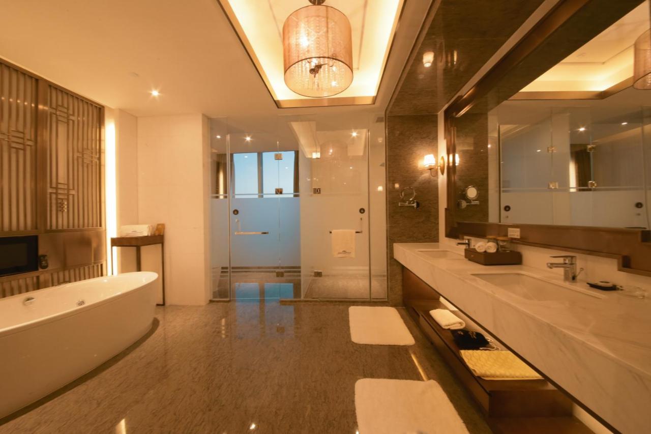 Howard Johnson Xiangyu Plaza Linyi 린이 외부 사진
