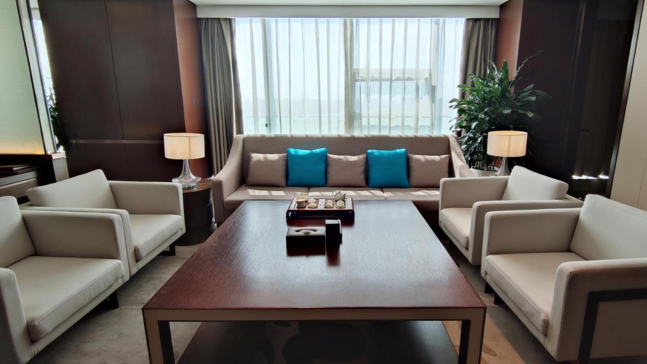 Howard Johnson Xiangyu Plaza Linyi 린이 외부 사진